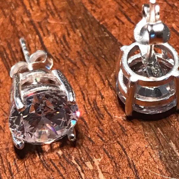 💯% 925 Sterling Silver Earrings w/CZ - Picture 3 of 7